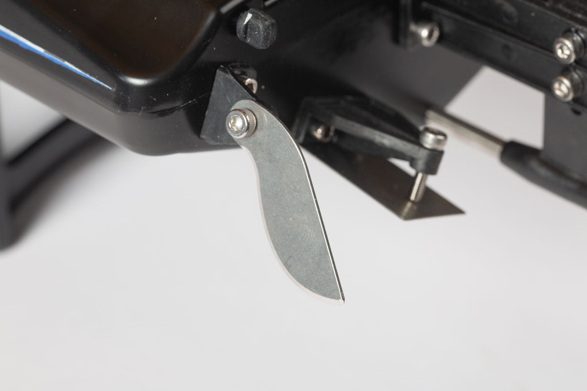 Rage R/C | Black Marlin EX BL RTR Boat  | MPN: B1405